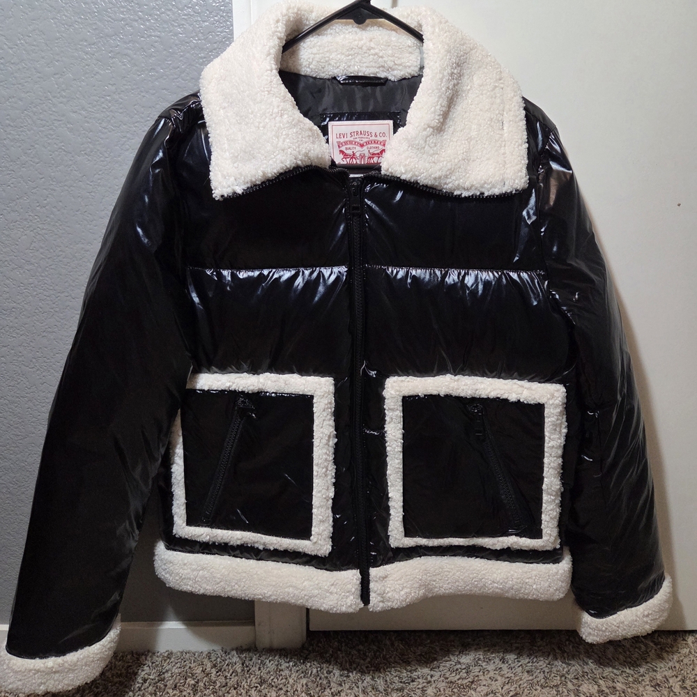 Levi's Black and White Puffer Jacket